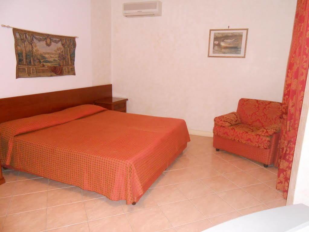 Hotel Centrale Bagheria Buitenkant foto