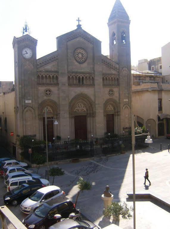 Hotel Centrale Bagheria Buitenkant foto